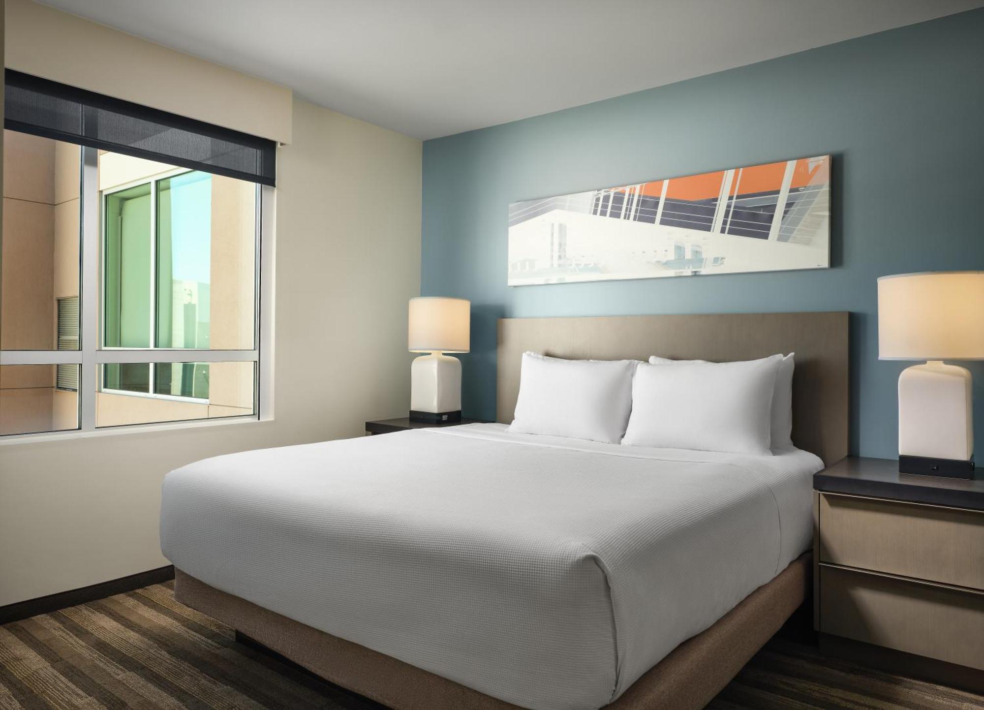 Hyatt House La - University Medical Center Los Angeles Exterior photo